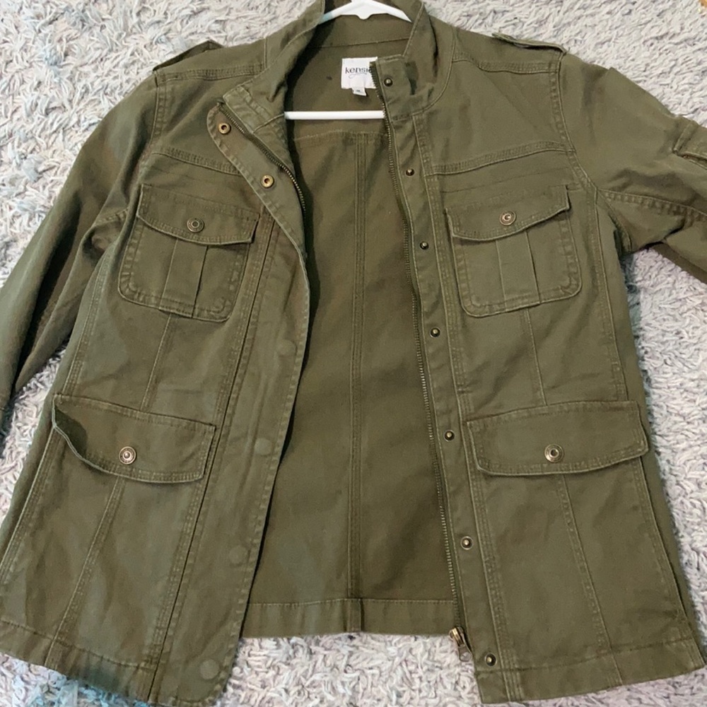 ARMY GREEN JEAN JACKET with a utility look